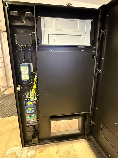 TCN Premium Verkaufsautomat | 49” Touchscreen | Snackautomat | Getränkeautomat | Nayax | Cloud | Altersprüfung