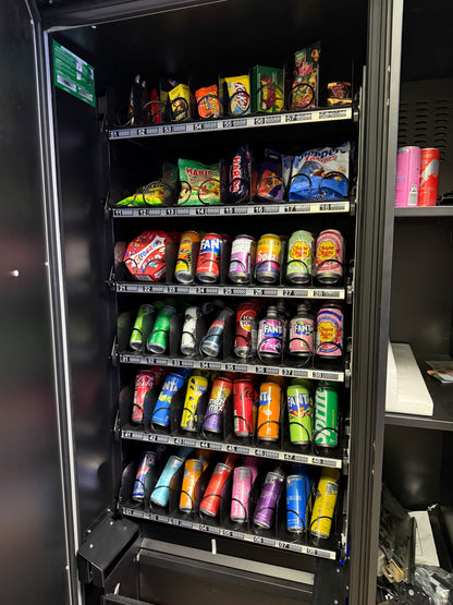 TCN Premium Verkaufsautomat | 49” Touchscreen | Snackautomat | Getränkeautomat | Nayax | Cloud | Altersprüfung
